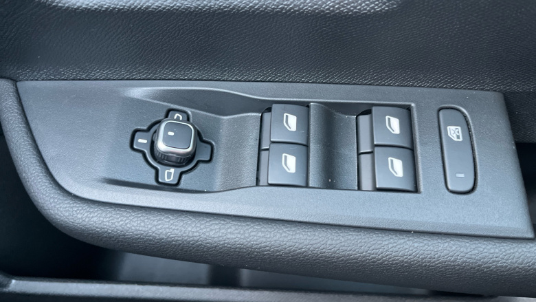 Vauxhall Astra 1.2 Turbo 130 Griffin 5dr Petrol Hatchback